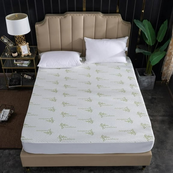 Waterproof Bamboo Mattress Protector (Queen)