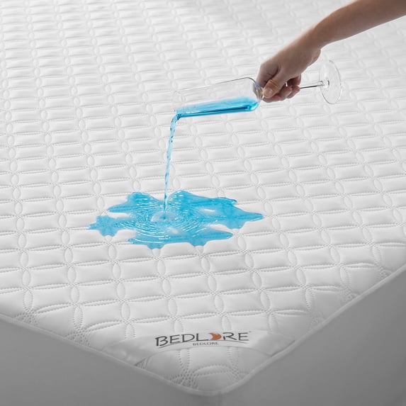Waterproof Mattress Protector King Size, Mattress Cover with Deep Pocket Fitted 6"-18", Noiseless and Soft (White)