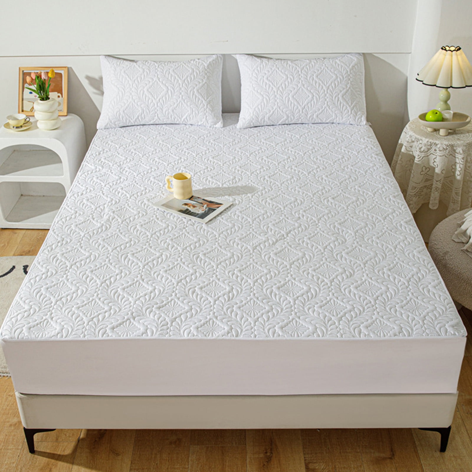 Waterproof Mattress Protector Laminated Bed Cover 6.6Ft x 6.6Ft, Watertight Breathable Hypoallergenic Easy Clean Mattress Encasement, Bedroom Home Bedding Guest Room Hotel Bed Hat Mattress Cover