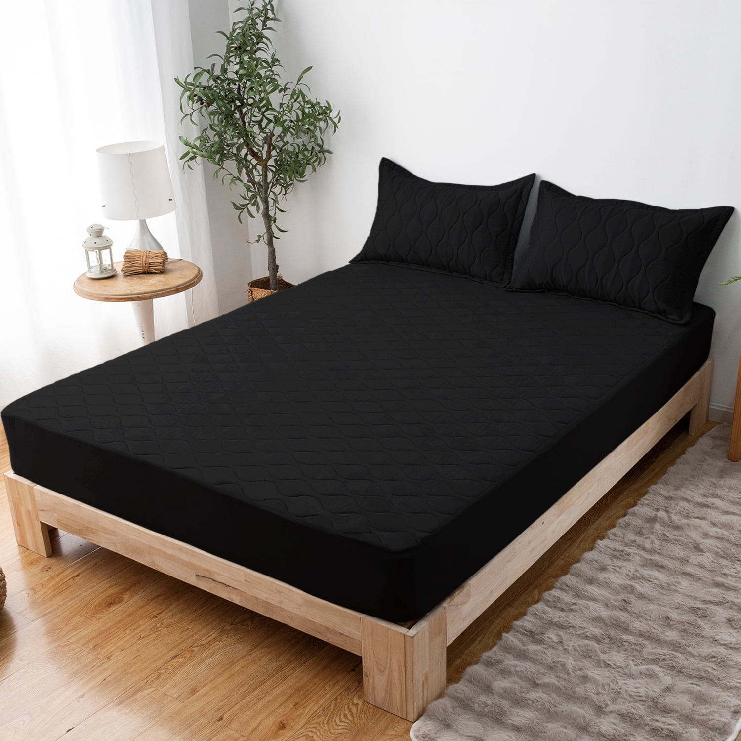 Waterproof Mattress Protector, Noiseless Full Size Mattress Pad with Deep Pocket Fitted Up to 11",Breathable Fitted Sheet Quilted Mattress Pad Cover (Black,Full)