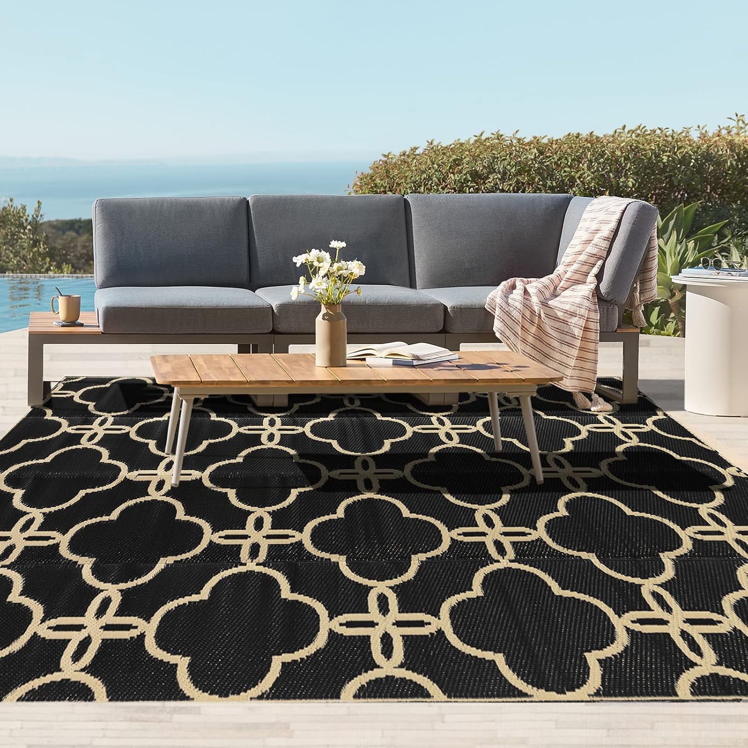 Waterproof Outdoor Patio Rug - Reversible Plastic Straw Camping Mat with Carrying Bag - Ideal for RV, Picnic, Backyard, Indoor Use - Durable & Easy-Clean Design, 5 x 8 ft, Black, 1 Pack