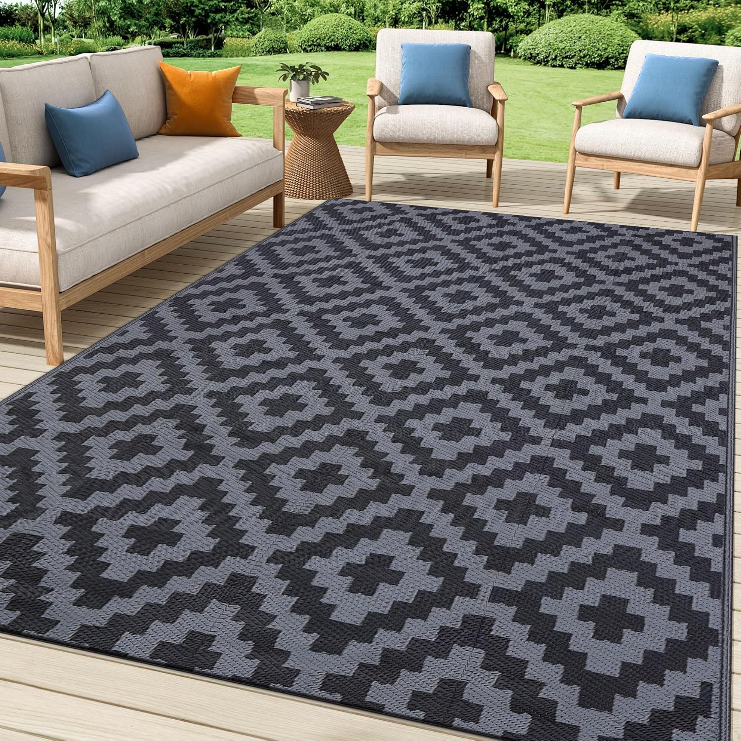 Waterproof Outdoor Rug 5x8 ft, Reversible Plastic Straw Patio Camping Rugs, Outdoor Indoor RV Mat Carpet for Patio, Outside Entry, Backyard, Deck, Bench, Picnic, Camper, Black & Beige