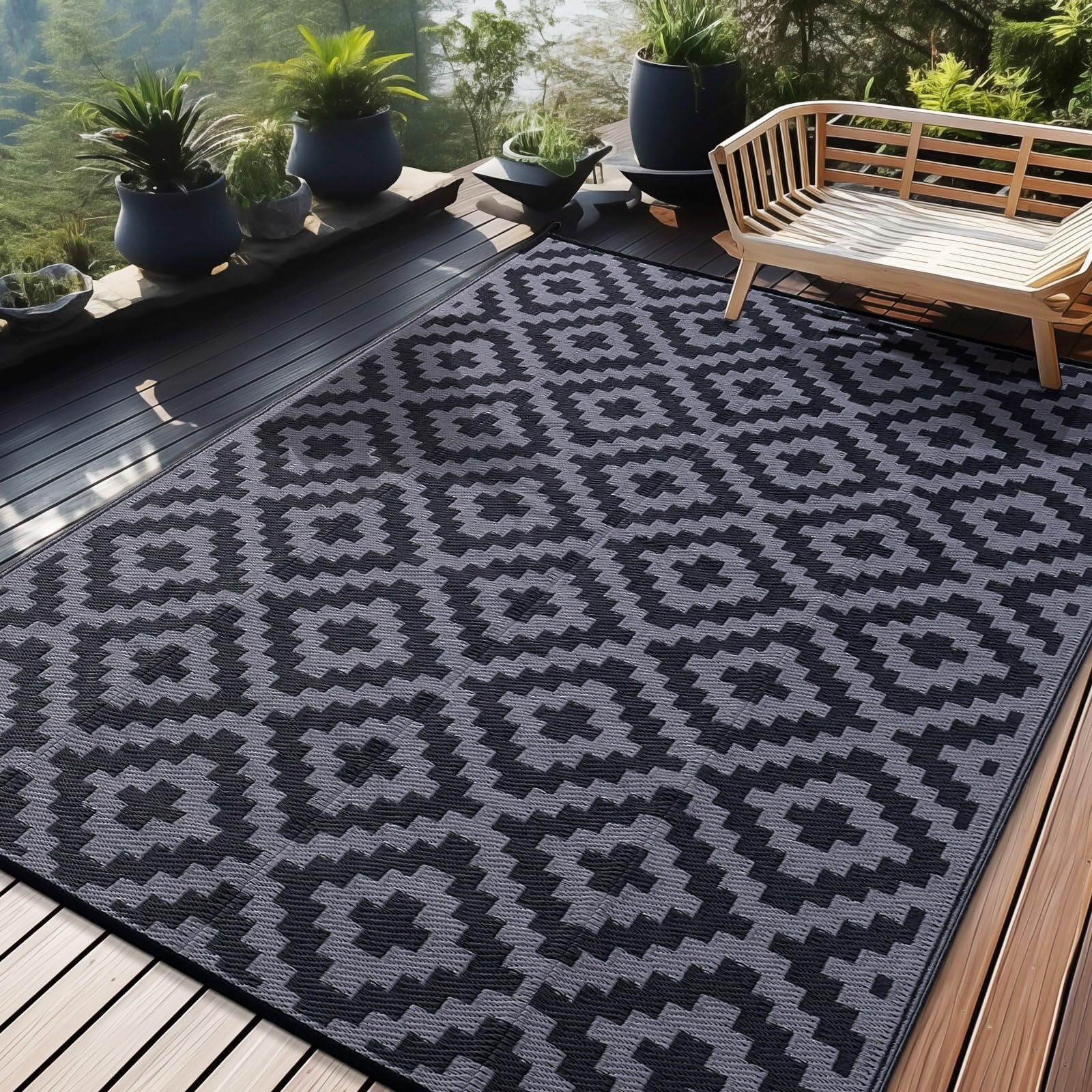 Waterproof Outdoor Rug 5x8 ft, Reversible Plastic Straw Patio Rug for Camping, RV Mat Outside, Indoor Outdoor Carpet for Porch, Deck, Backyard, Camper, Balcony, Picnic, Black & White