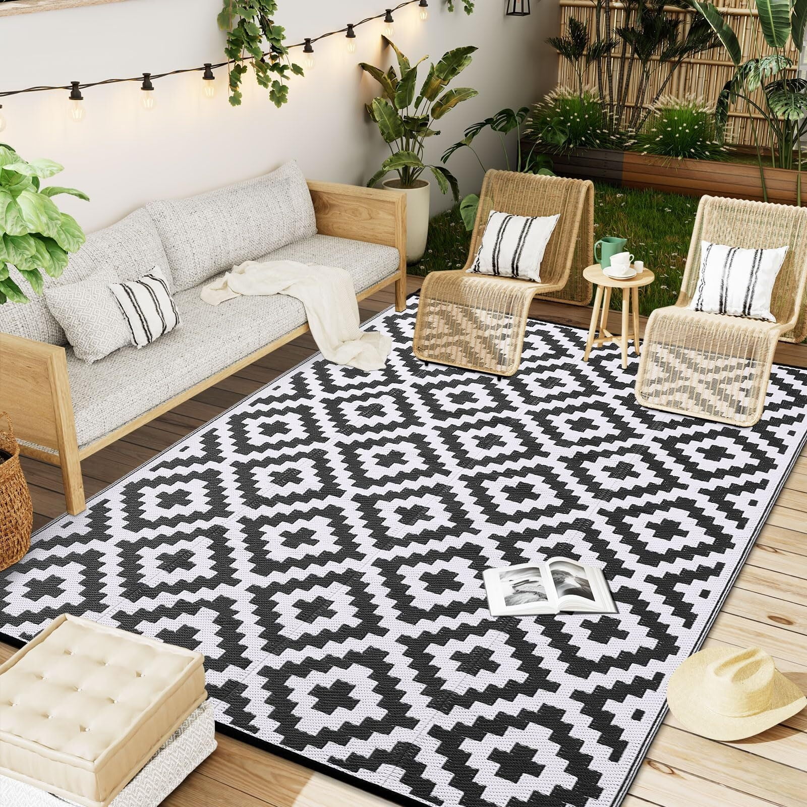 Waterproof Outdoor Rug 5x8 ft, Reversible Plastic Straw Patio Rug for Camping, RV Mat Outside, Indoor Outdoor Carpet for Porch, Deck, Backyard, Camper, Balcony, Picnic, Black & White