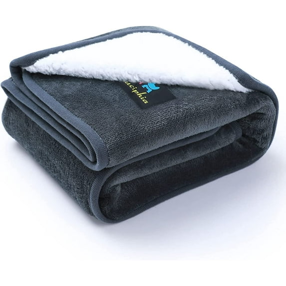 Waterproof Pet Blanket, Liquid Pee Proof Dog Blanket for Sofa Bed Couch, Reversible Sherpa Fleece Furniture Protector Cover for Small Medium Large Dogs Cats