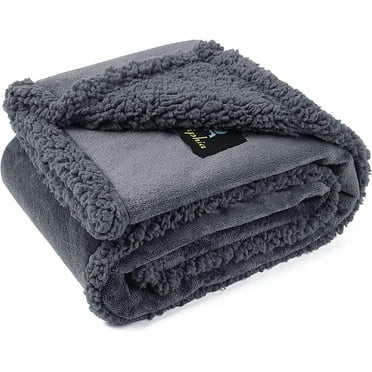 Waterproof Pet Blanket, Liquid Pee Proof Dog Blanket for Sofa Bed Couch, Reversible Sherpa Fleece Furniture Protector Cover for Small Medium Large Dogs Cats