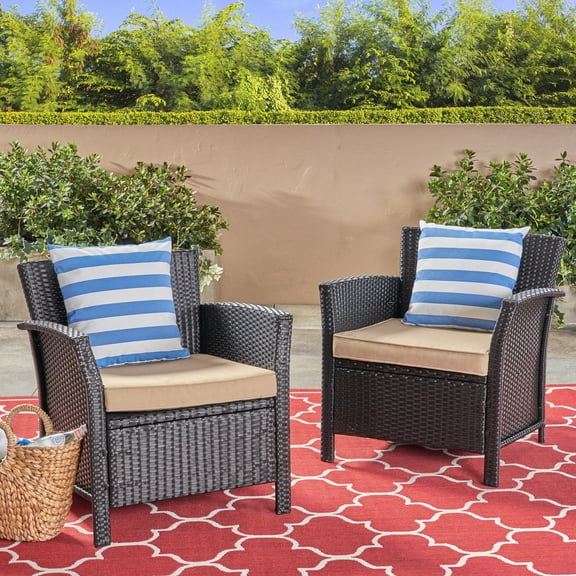 Waterproof Seating / Outdoor Entertainment / Keeps Dry in All Weather