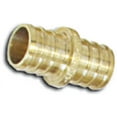thumbnail image 1 of Watts PEX LFP-705 Polybutylene Transition Coupling 3/4-Inch PEX x 1/2-Inch PB Low-Lead, 1 of 3
