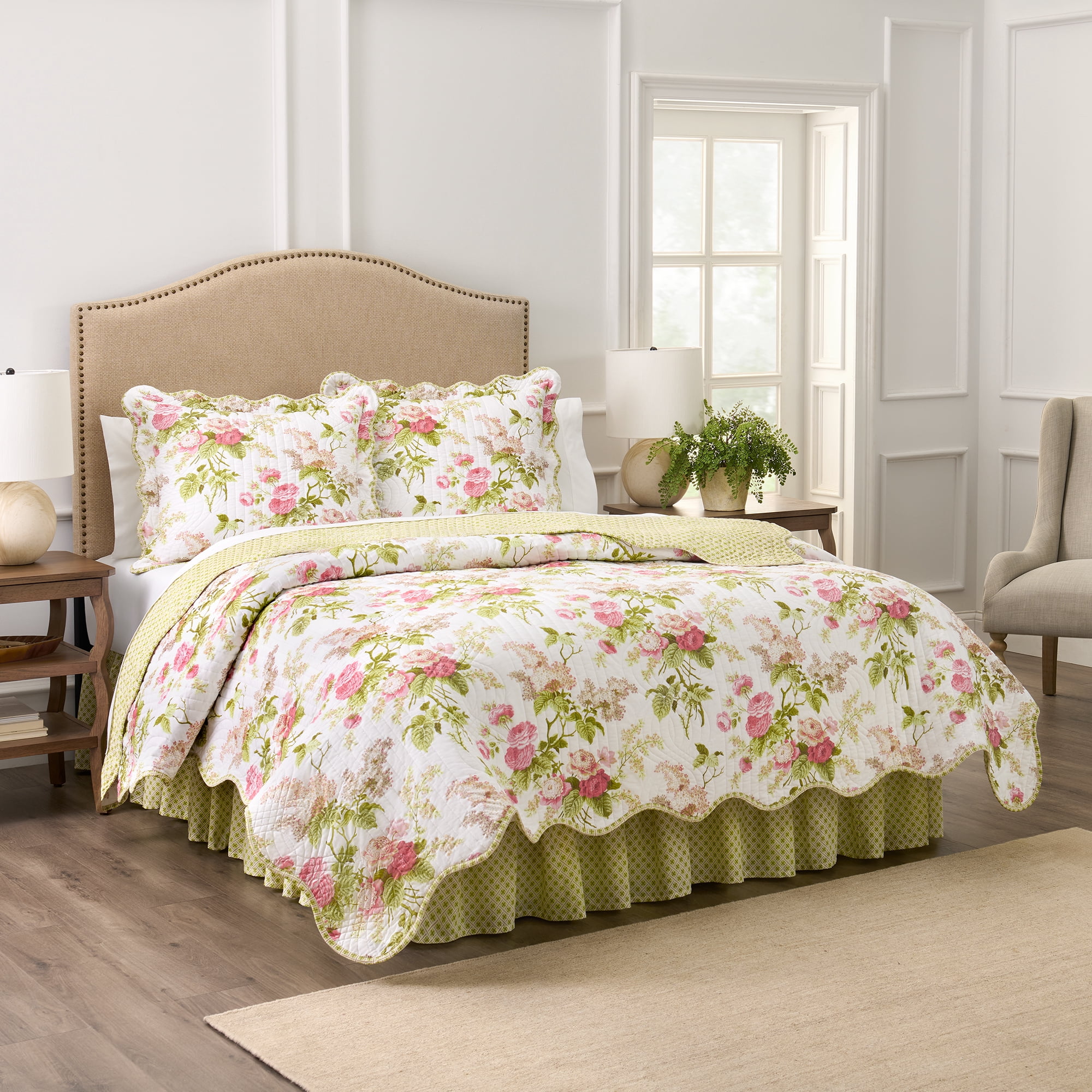 Waverly Emma’s Garden 4-Piece Quilt Set – Full/Queen - 100% Cotton with Scalloped Edge & Striped Bed Skirt - Blossom Floral Print