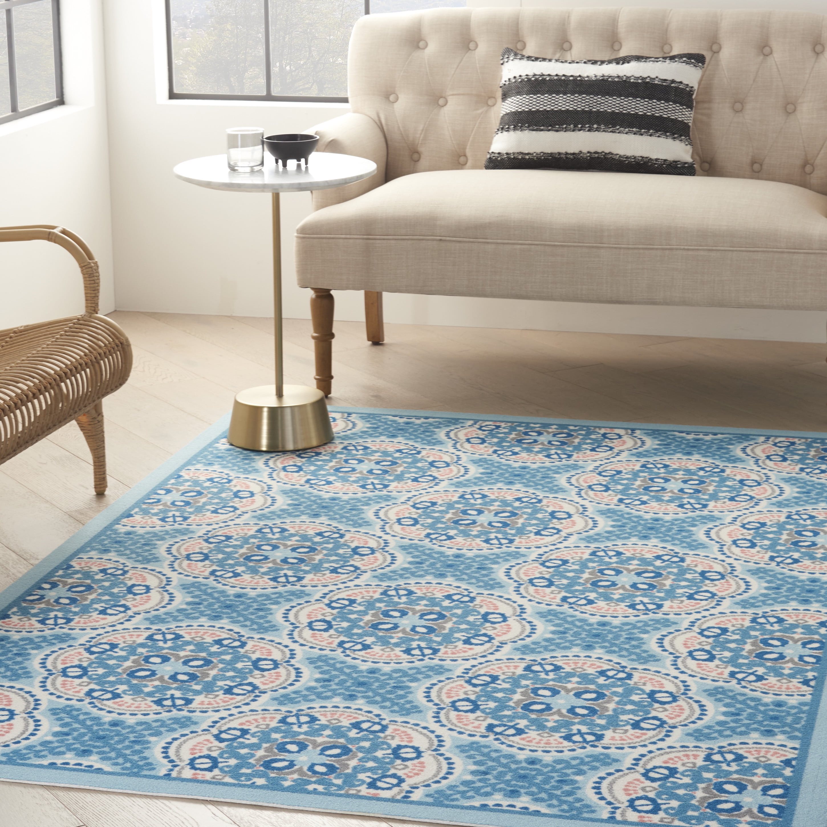 Boho Blue Floral Indoor/Outdoor Rectangular Area Rug, 5'3" x 7'5"