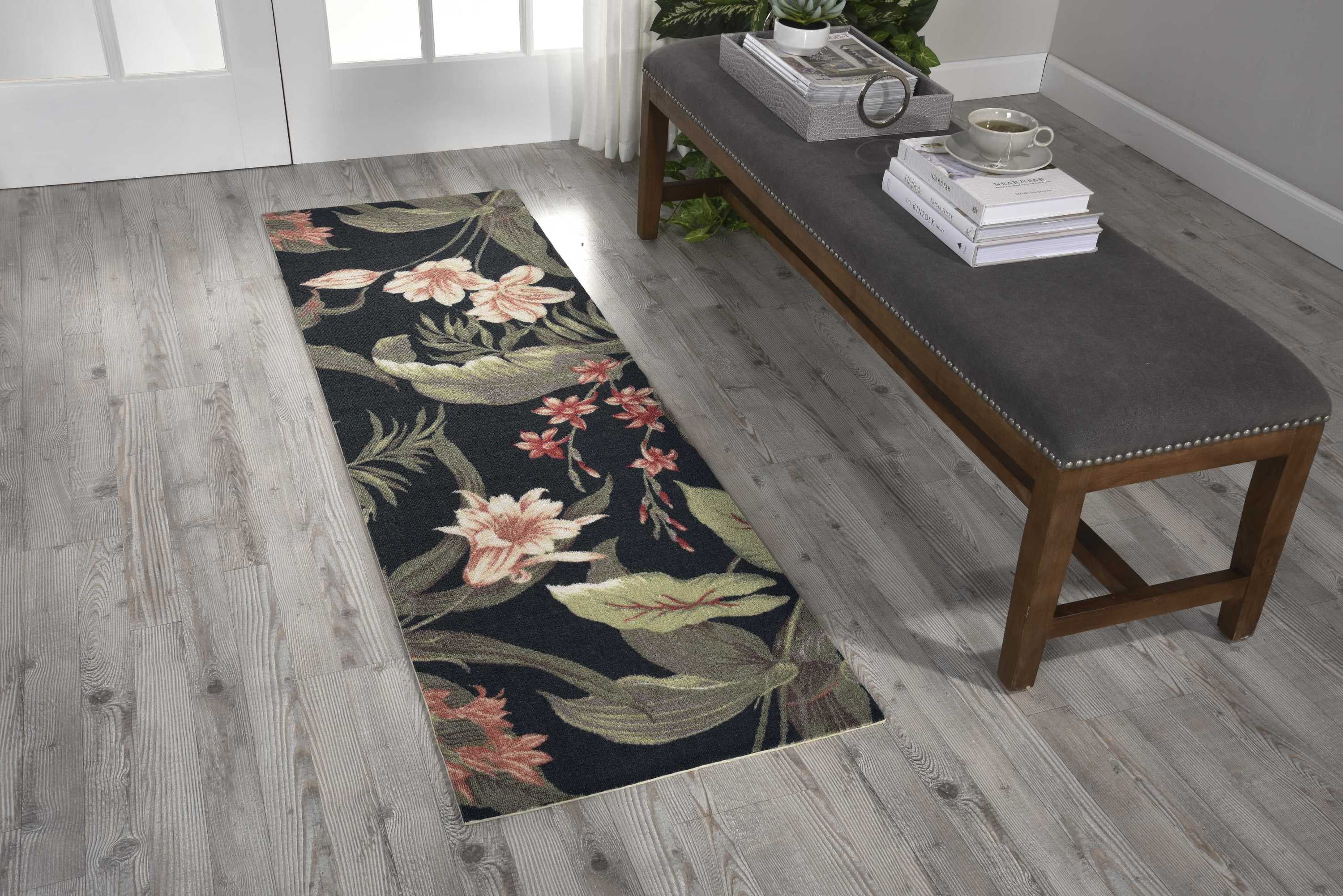 Waverly Sun N' Shade Indoor/Outdoor Traditional Floral Black 1'10" x 6