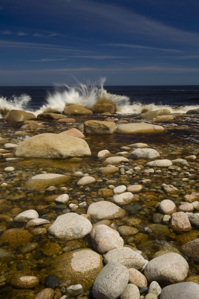 Waves Hitting Rocks Anchor Brook Newfoundland And Labrador Canvas Art - John Sylvester Design Pics (11 x 17)