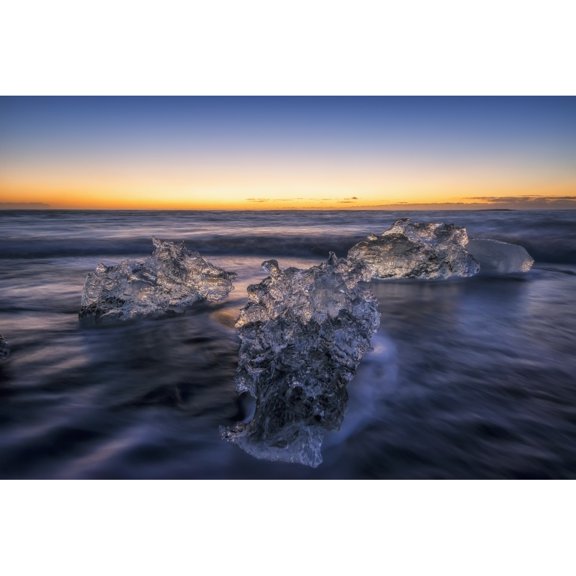 Posterazzi DPI12296406 Waves Break Around Icebergs On The Southern Shore of Iceland Near The Glacial Lagoon of Jokursarlon - Iceland Poster Print by Robert Postma, 19 x 12