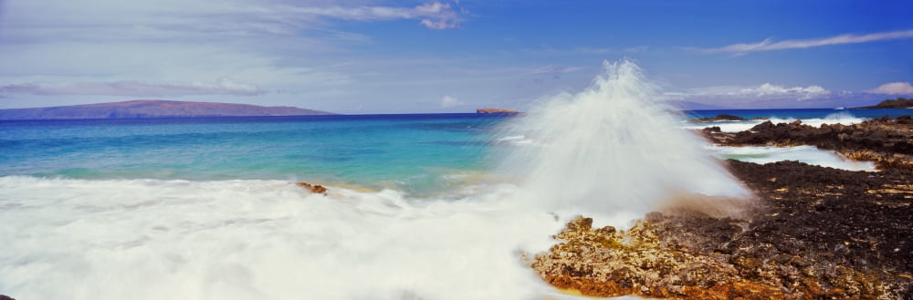 Waves breaking on the coast Maui Hawaii USA Canvas Art - Panoramic Images (36 x 12)