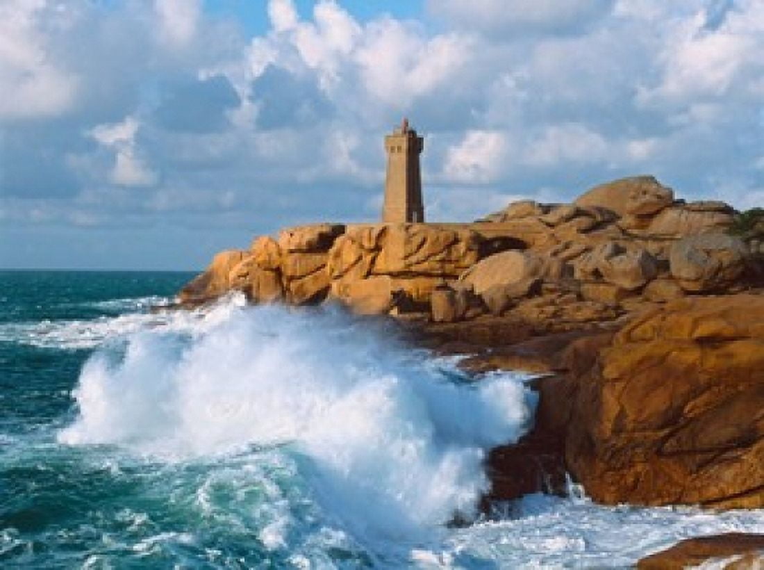 Waves crashing at Ploumanach Lighthouse Pink Granite Coast Perros-Guirec Cotes-dArmor Brittany France Canvas Art - Panoramic Images (36 x 27)