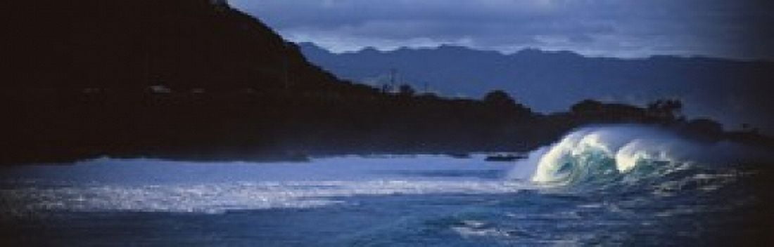 Waves in the Pacific ocean Waimea Oahu Hawaii USA Canvas Art - Panoramic Images (18 x 6)
