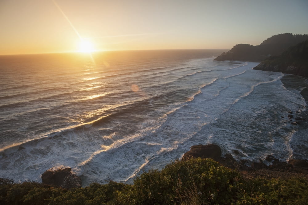 Waves lapping the coast at dusk Oregon United States of America Canvas Art - Remsberg Inc Design Pics (19 x 12)