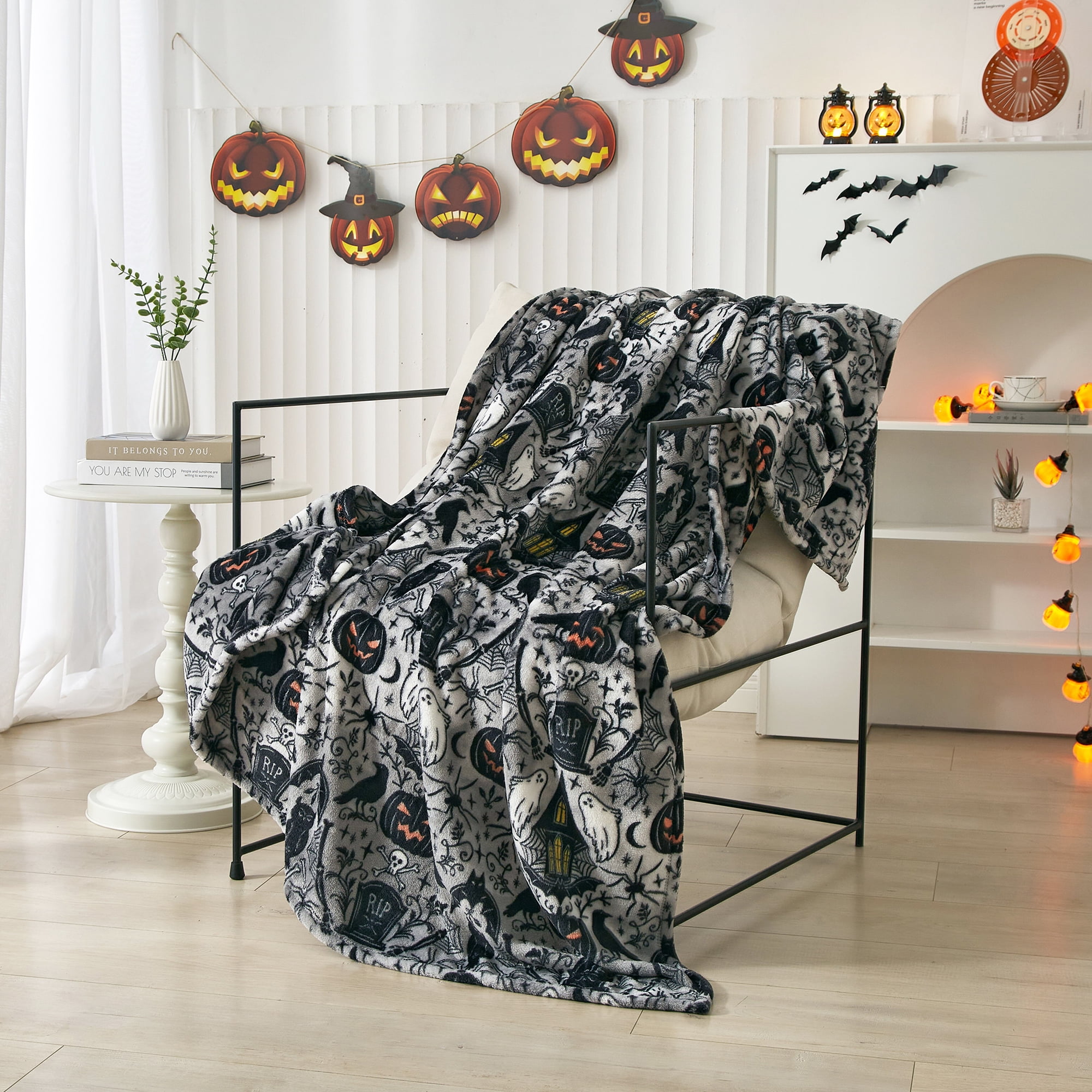 Halloween Haunted House Plush Throw store Blanket