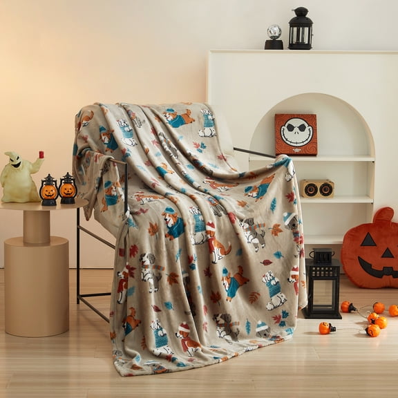 Way To Celebrate Fall Dogs Plush Couch Throw Blanket, Taupe, 50 x 60 in