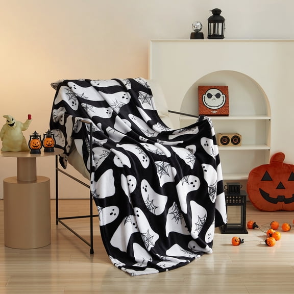Way To Celebrate Ghost Web Plush Couch Throw Blanket, Black and White, 50 x 60 in