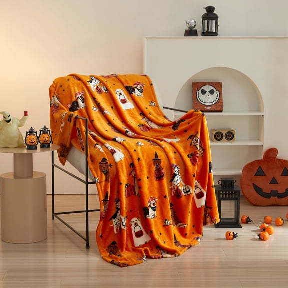 Way To Celebrate Dogs and Pumpkins Plush Couch Throw Blanket, Orange, 50 x 60 in