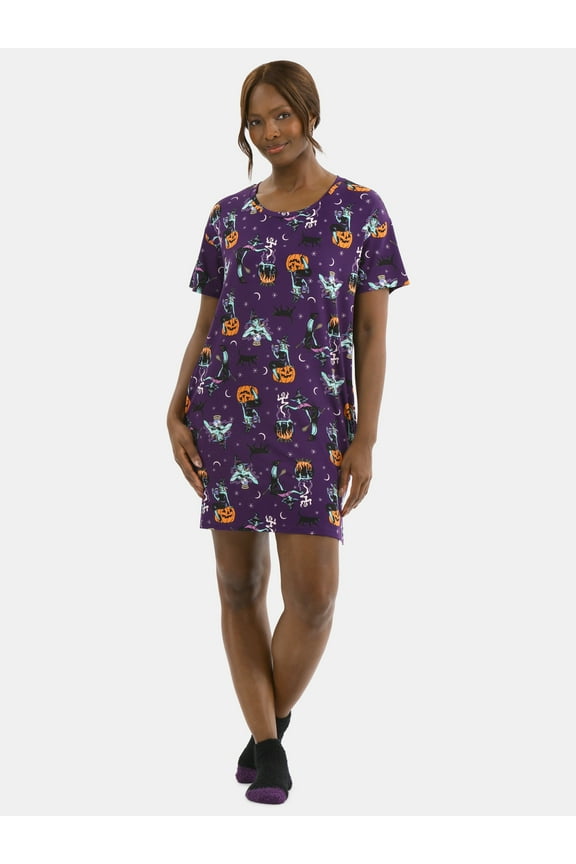 Halloween Women's Printed Sleepshirt Top and Socks Set from Way to Celebrate, 2-Piece, Sizes XS-3X