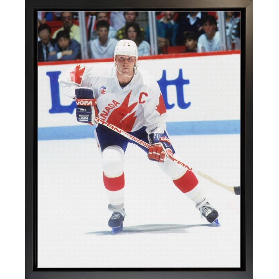 Wayne Gretzky Framed 16x20 Canvas Classic Series 1987 Canada Cup