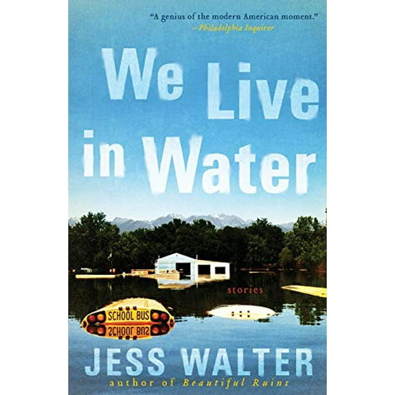 Pre-Owned We Live in Water: Stories (Paperback) 0061926620 9780061926624