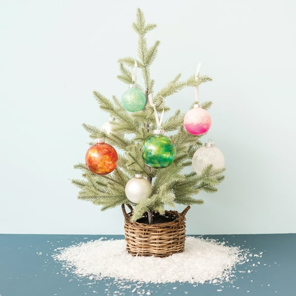 We R Memory Keepers Spin It -Ornament Arm Kit