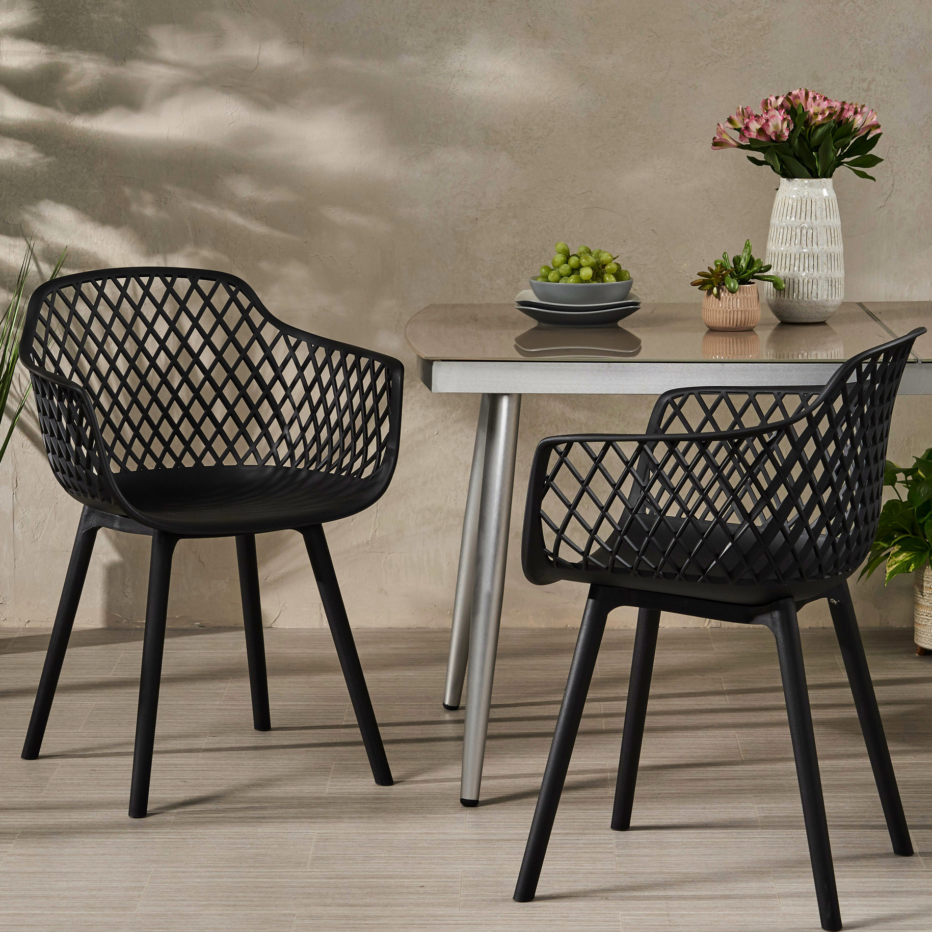 Picture of Weatherproof outdoor dining chairs / Used in the garden / Stable and ...