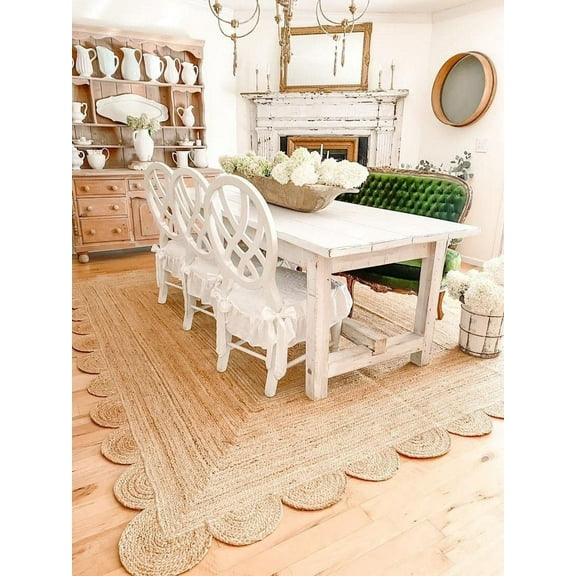 Weaving Village Scalloped Natural Jute Area Rug