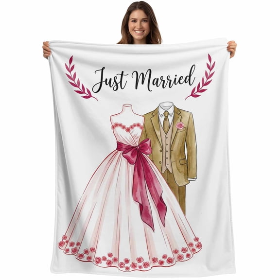 Wedding Blanket Soft Cozy Warm Throw Blanket for Couch, Plush Fuzzy Flannel Blankets for Sofa, Romantic Bridal Dress Groom Suit Leaves Bed Blankets Lightweight Gifts for Women, 30"x40"
