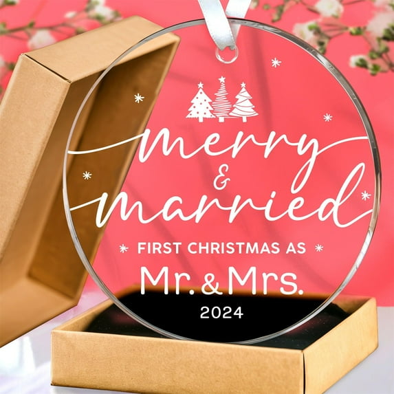 Wedding Gifts for Couples 2025 and Gifts Wedding Gifts for Bride Bridal Shower Gifts First Christmas Married Ornament 2025 Glass Ornament/ Christmas Decorations 1