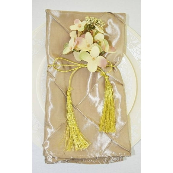 Wedding Linens Inc. 10 pcs 20"x 20" Premium Pintuck Taffeta Table Linen Napkins for Party Wedding Reception Catering Dining Home Restaurants - Champagne