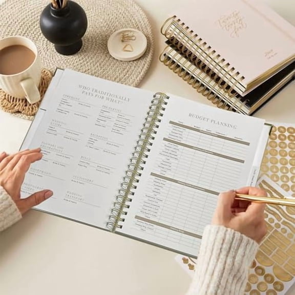 Wedding Planner Book and Organizer for Bride - Elegant Linen Cover Wedding Planning Binder with Checklists,Pockets & Calendars,Perfect Engagement Gifts for Couples(Cream)
