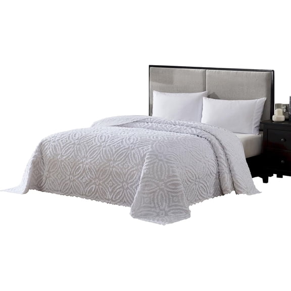 Wedding Ring Chenille Bedspread, Queen, White
