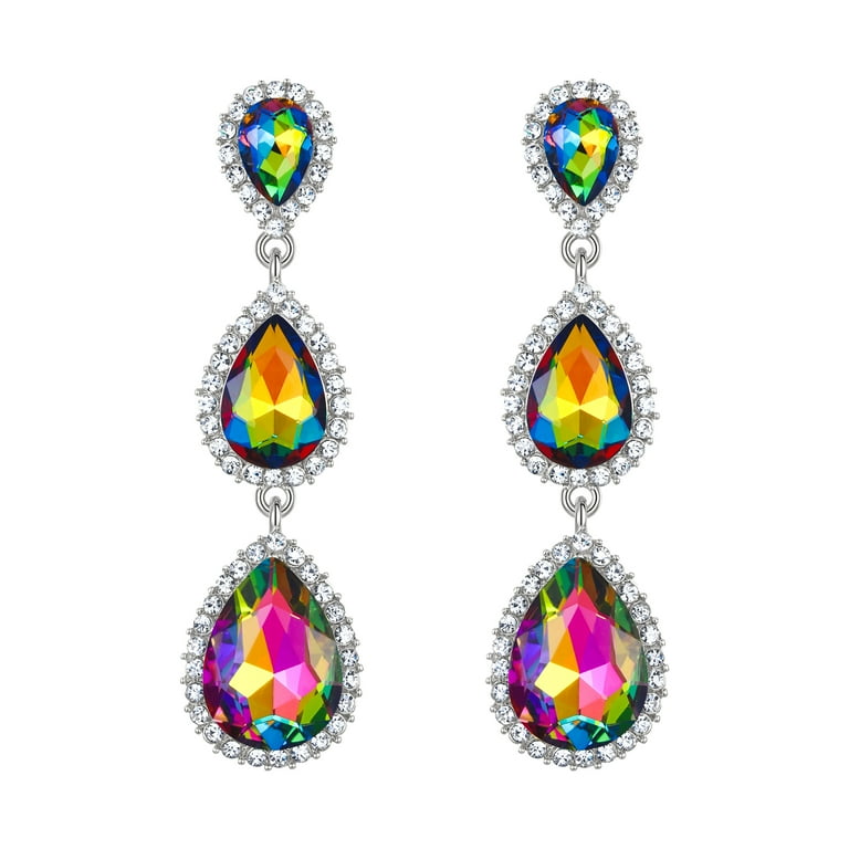 Chandelier Green Austrian Crystal Earrings Silvertone Chandelier Green Austrian Crystal Earrings Silvertone