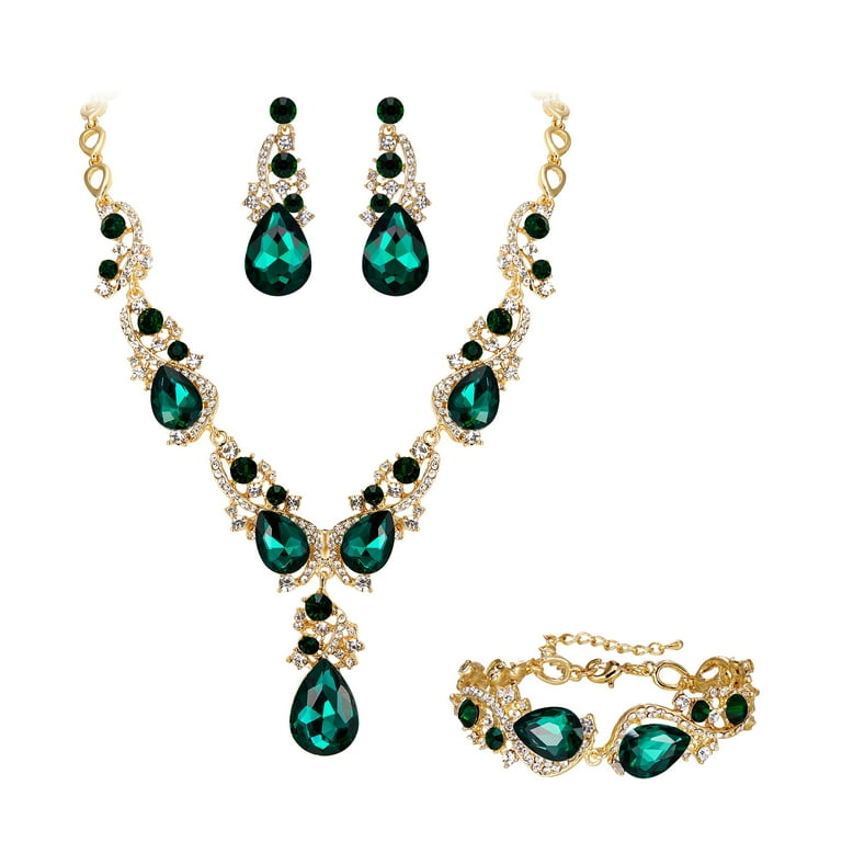 Fabulous Pearl Bracelet Adorned With Alloy Fabulous Pearl Bracelet Adorned With Alloy