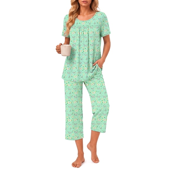 Weekease Two Piece Pajamas for Women Set Crew Neck Short Sleeve Tops Capris Summer Loungewear with Pockets