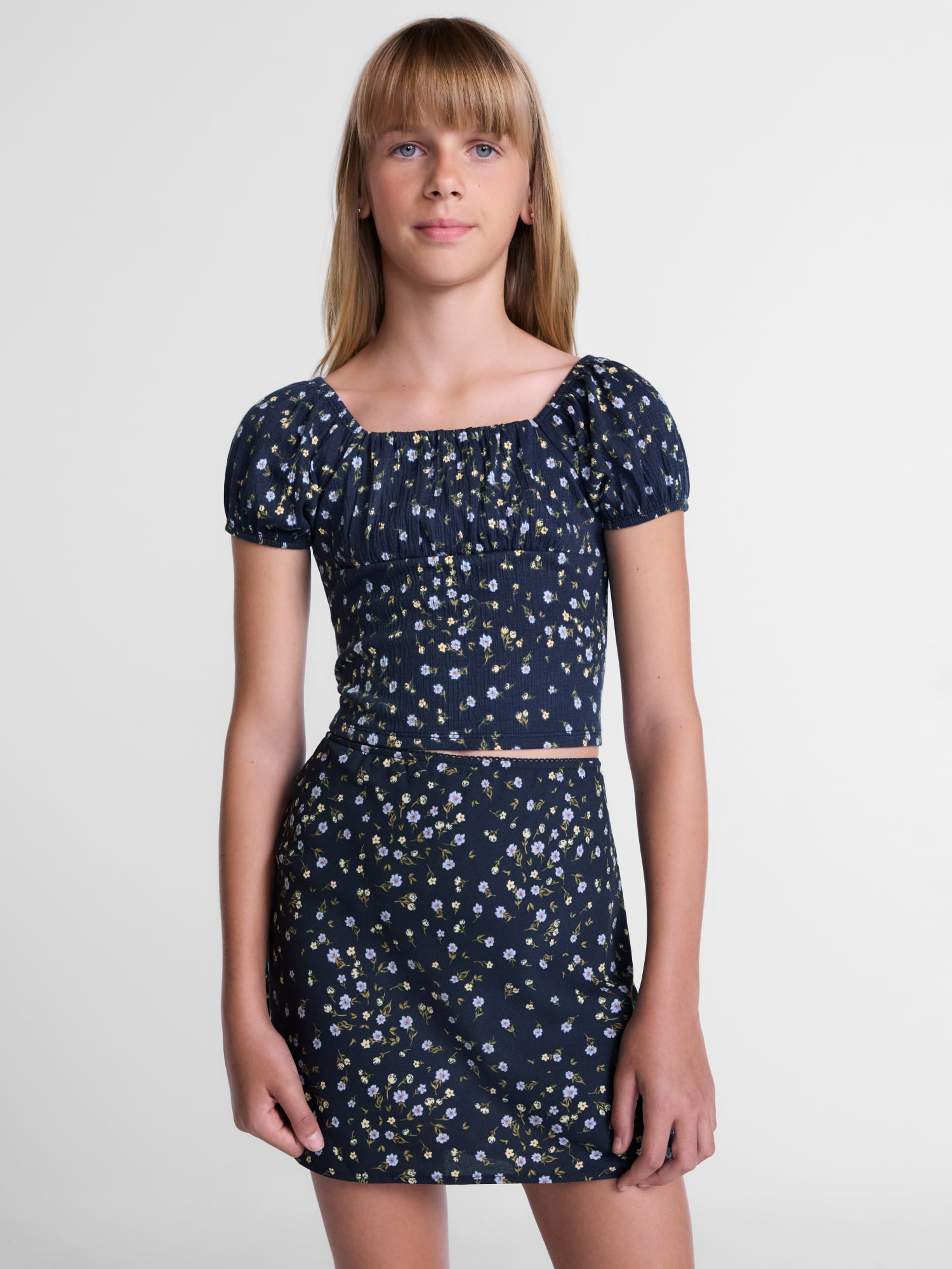 Weekend Academy Girls Printed Top with Puff Sleeves, Sizes 4-18