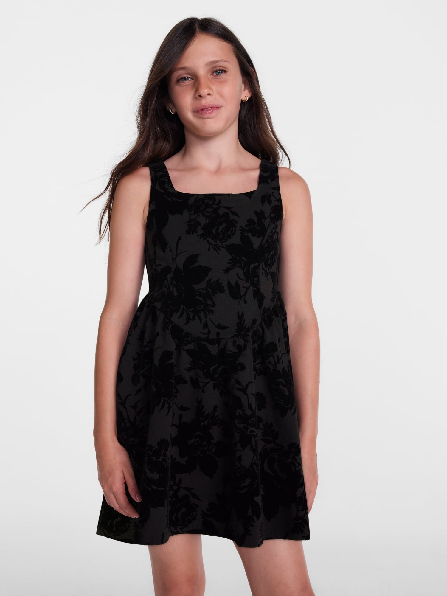 Weekend Academy Girls Sleeveless Flocked Velvet Dress, Sizes 4-18