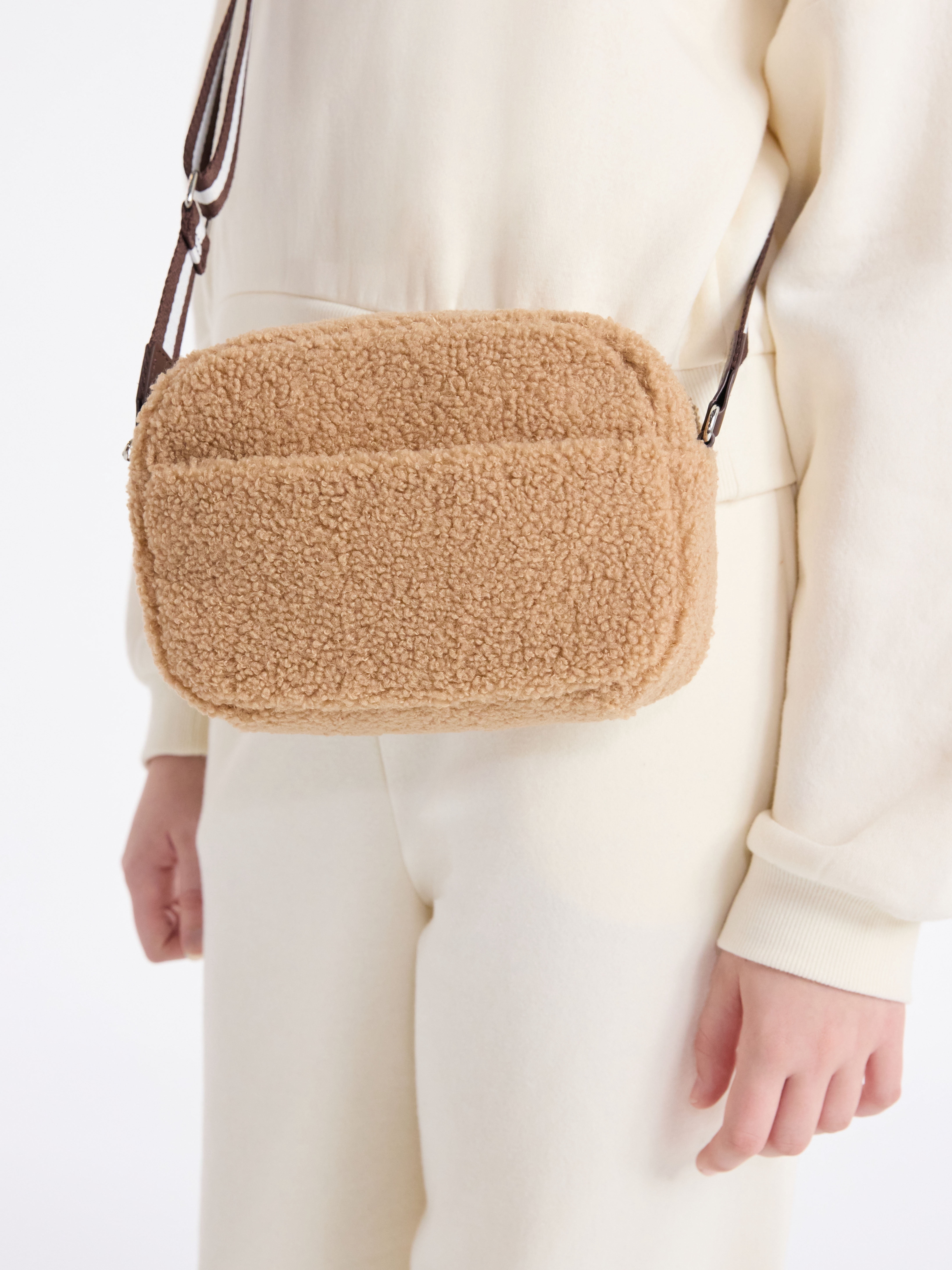 Weekend Academy Girls Faux Shearling Camera Bag