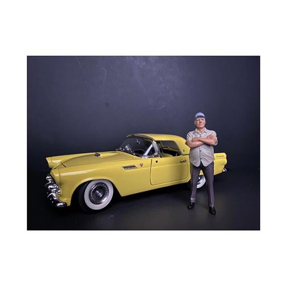 Weekend Car Show Figurine II for 1 by 24 Scale Models