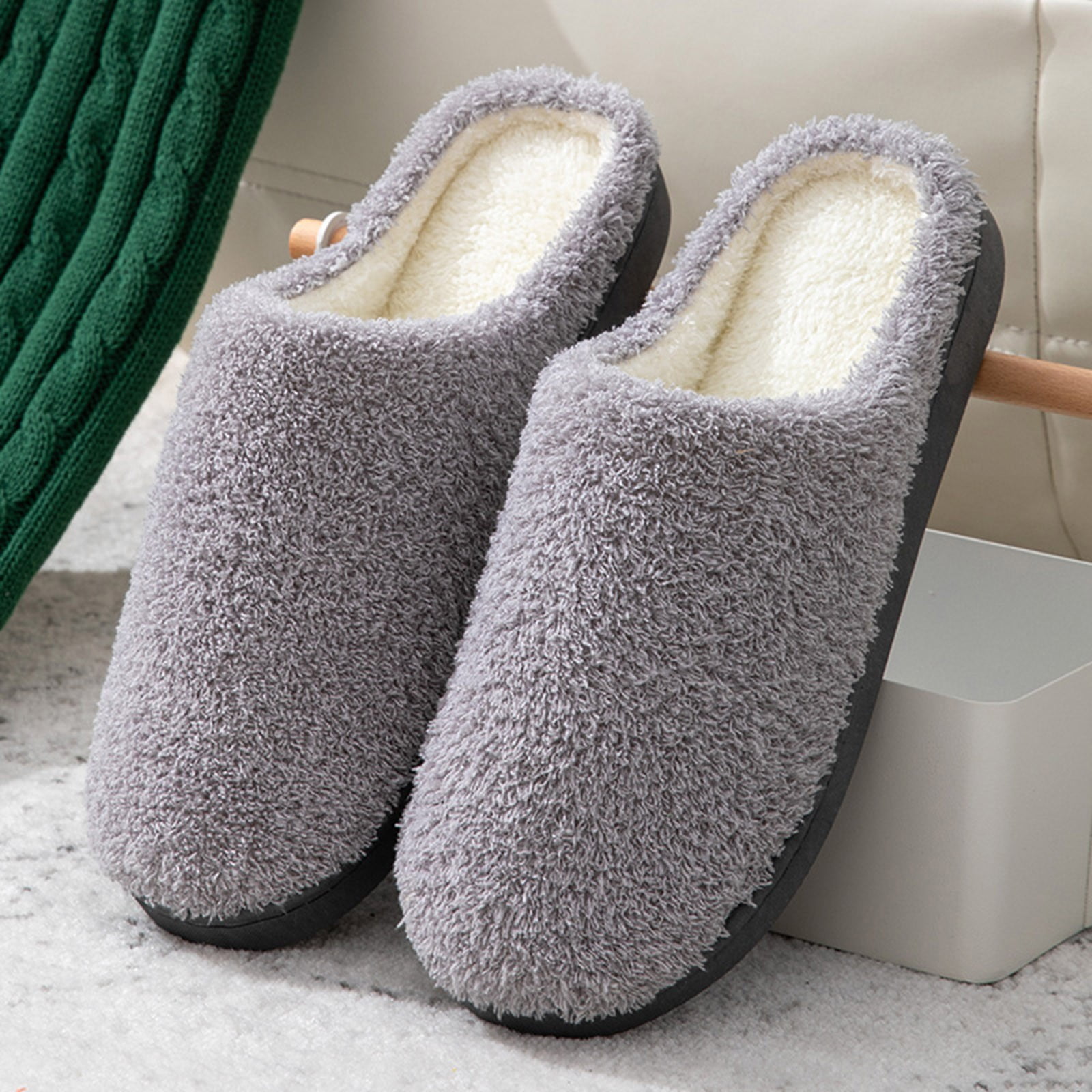 Fashionable house slippers best sale