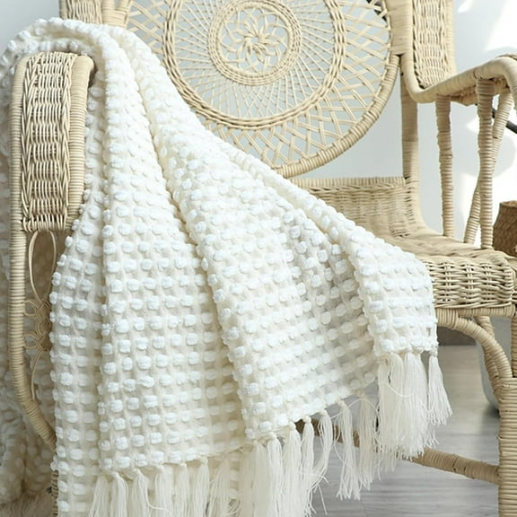 Wehilion Chunky Knit Blanket Throw, Hand Knit Chenille Throw Blanket for Sofa & Home Decor, Knitted Throw Blankets with Tassels Perfect House Warming Gift, Cozy Soft Lightweight for All Season