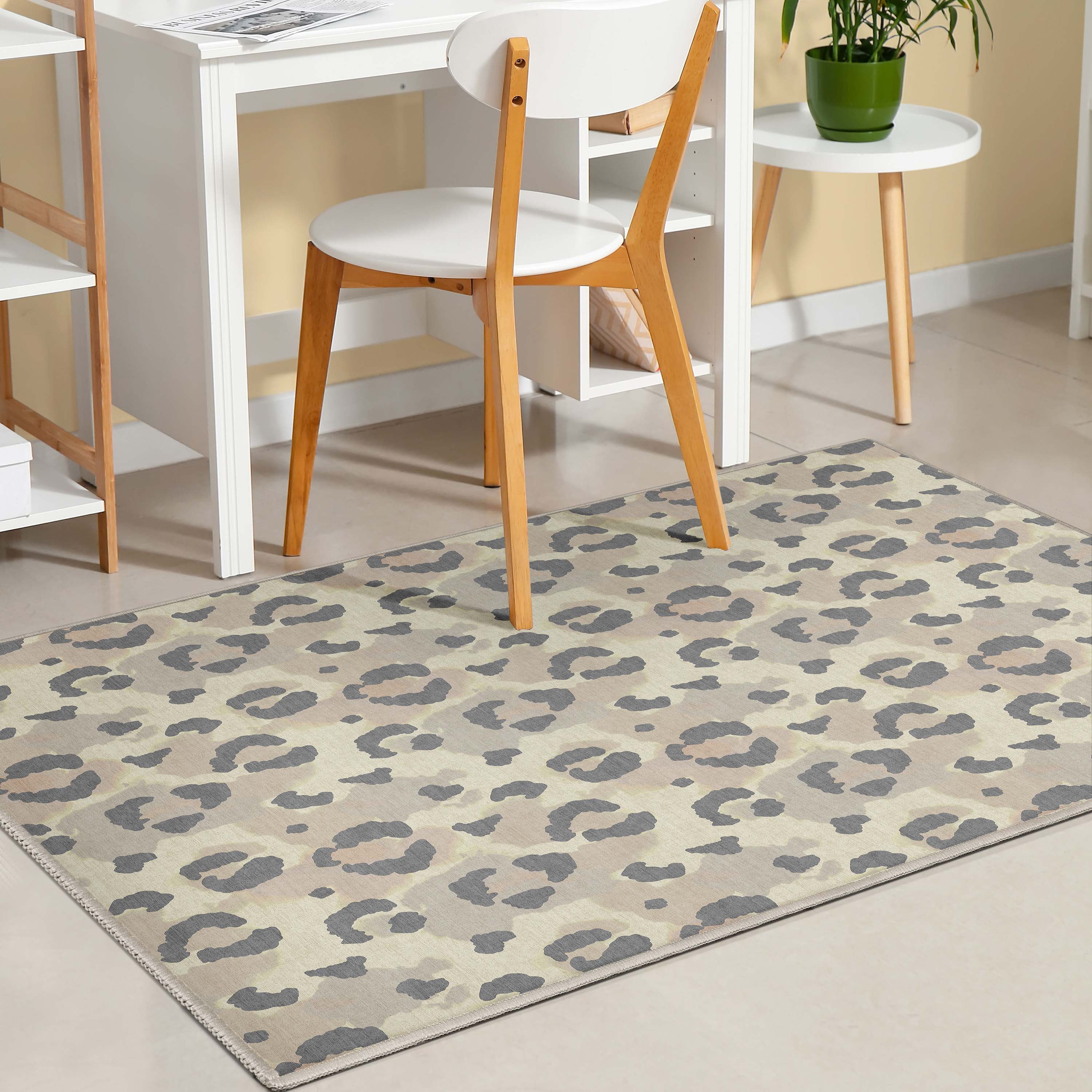 Well Woven Animal Prints Leopard Pattern Beige & Cream Flat Pile Easy to Clean 3'3" x 5' Area Rug