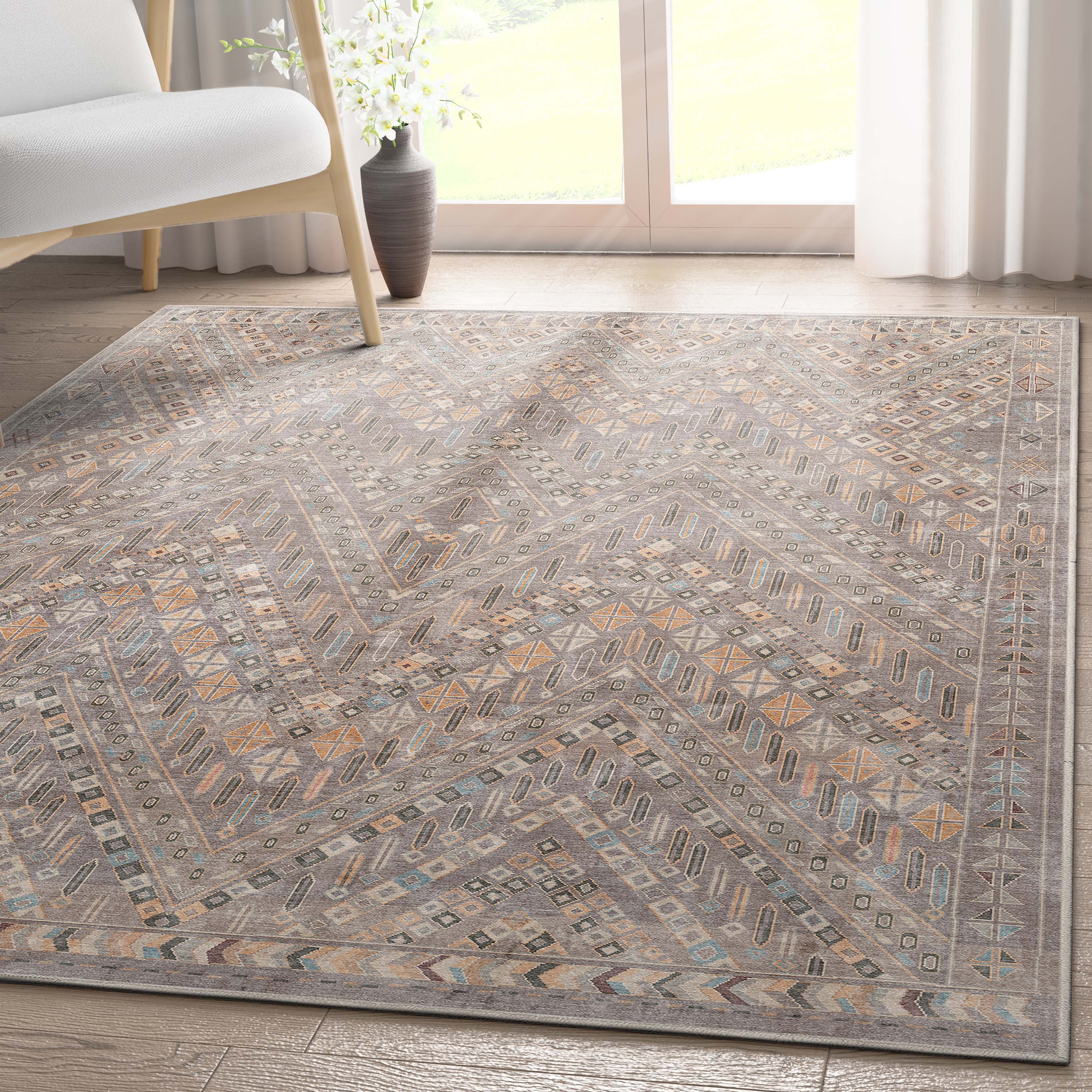 Vintage Tribal Chevron Soft Gray Chenille 5' x 7' Area Rug