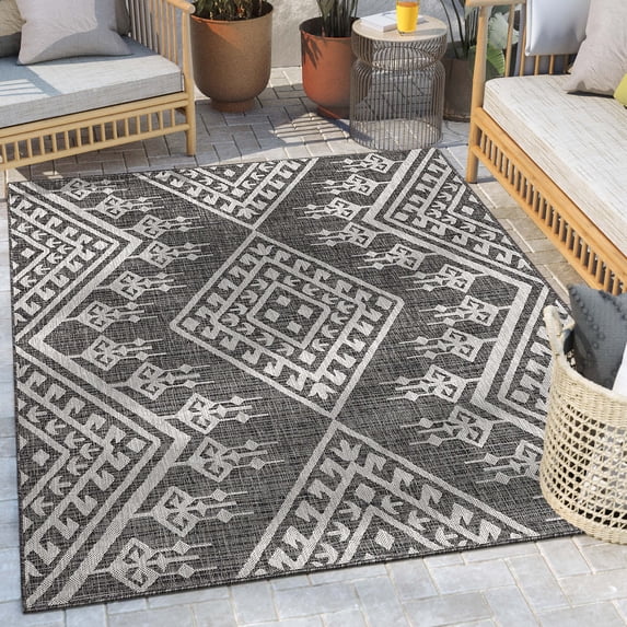 Well Woven Cascade Grey Indoor/Outdoor Diamond Medallion Area Rug 8x10 (7'10" x 9'10")