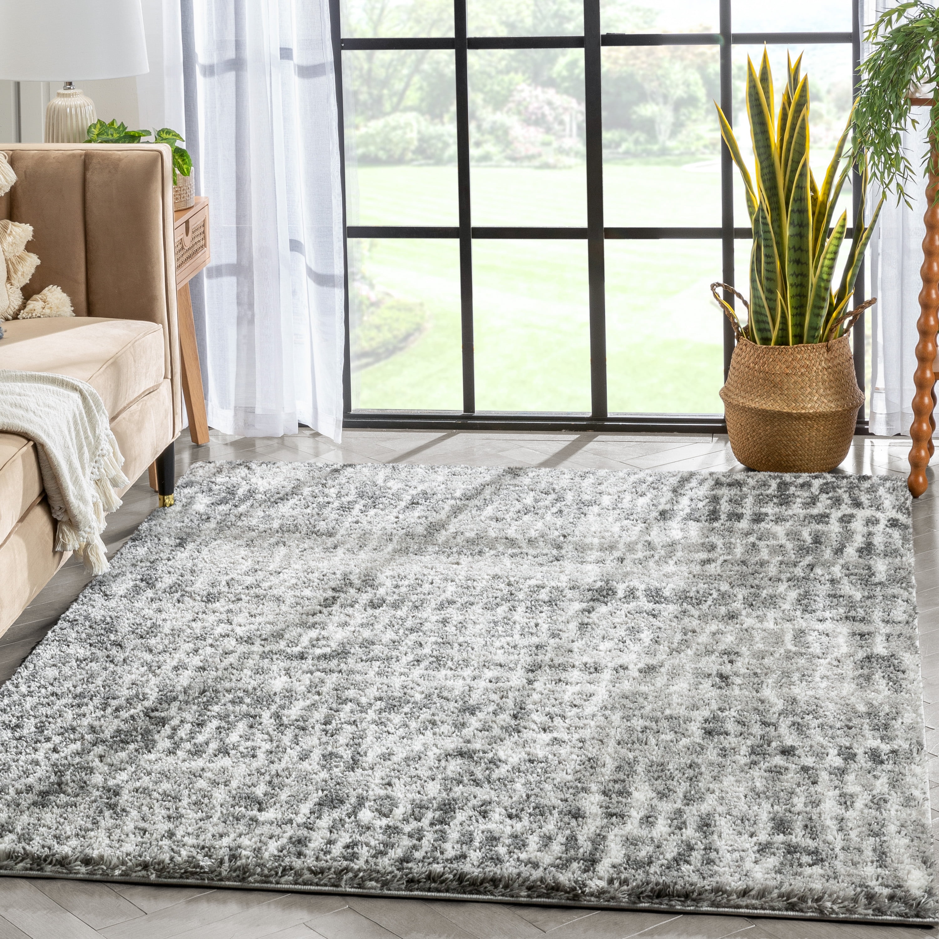 Celeste Gray Geometric Shag Rectangular Area Rug