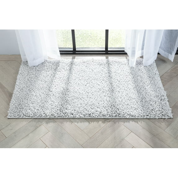 Well Woven Elle Basics Area Rug, 3' x 3.92', Soft Fluffy Shag Pile, Easy To Clean, Rug That Any Home Can Afford And They Look Good Everywhere